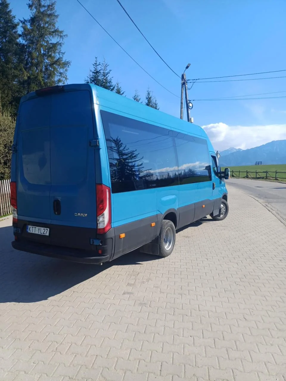 Zdjęcie z galerii MEGA BUS