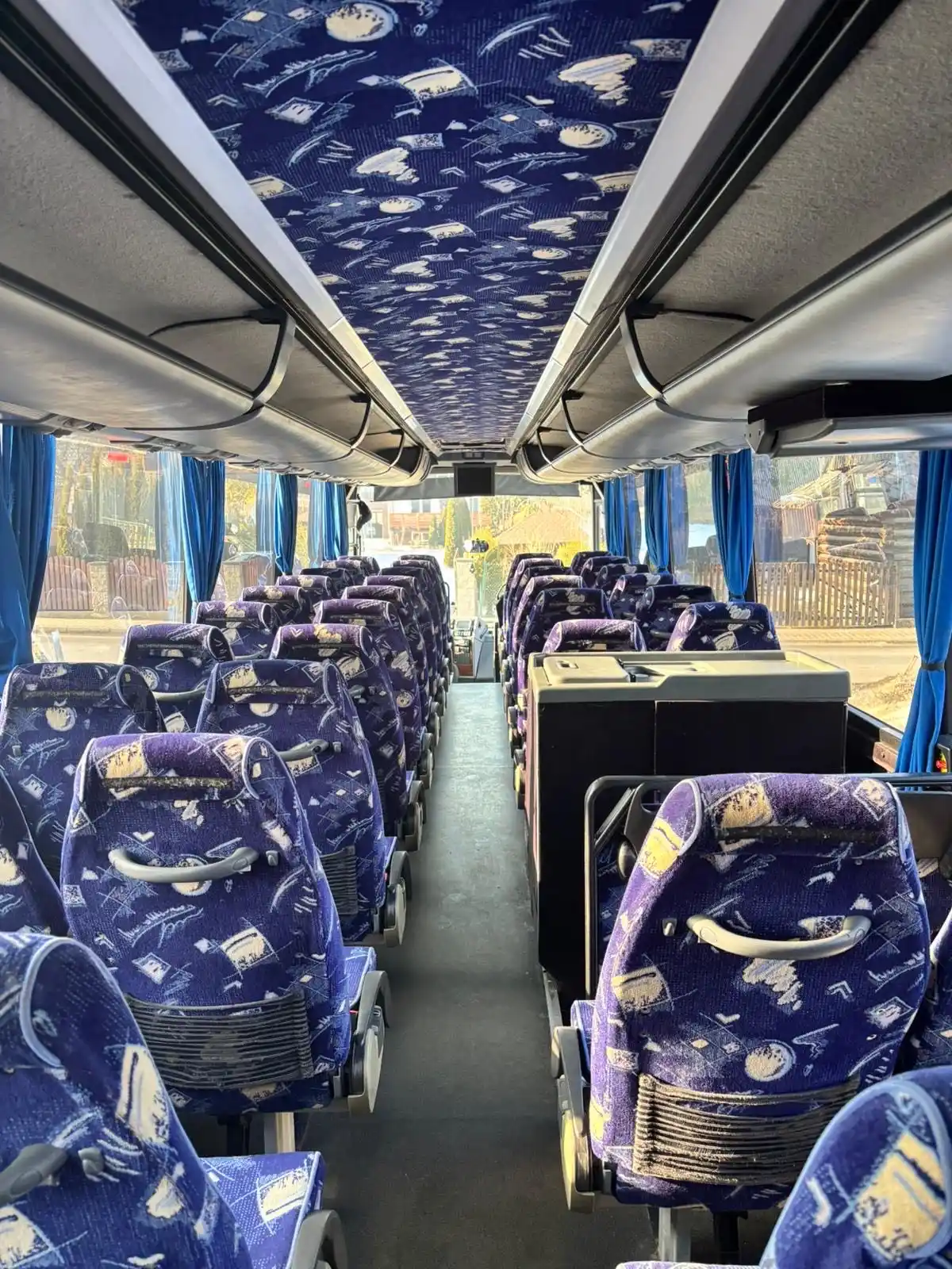 Zdjęcie z galerii MEGA BUS